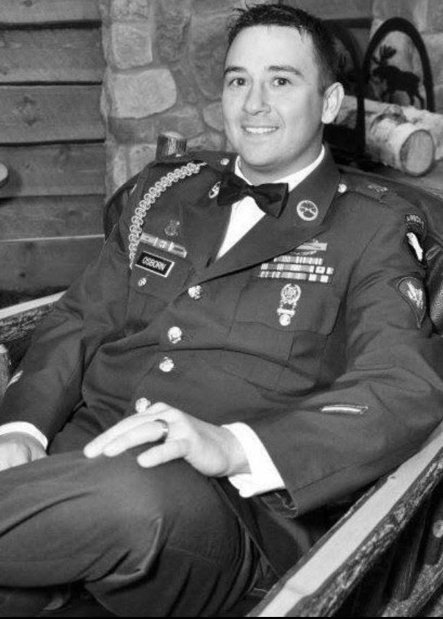 BenOsborn_bw_Military_Crop