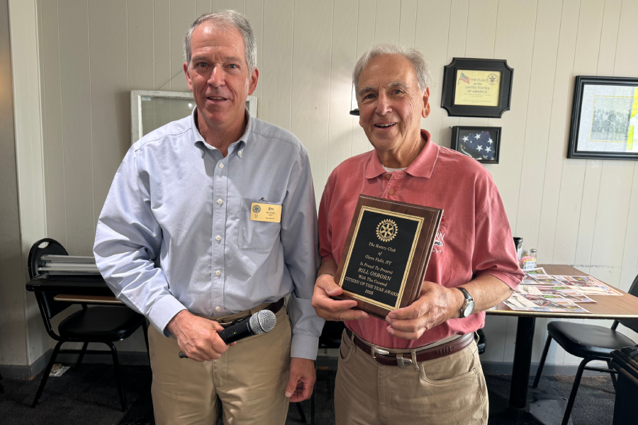 Rotary Honors Bill Osborn